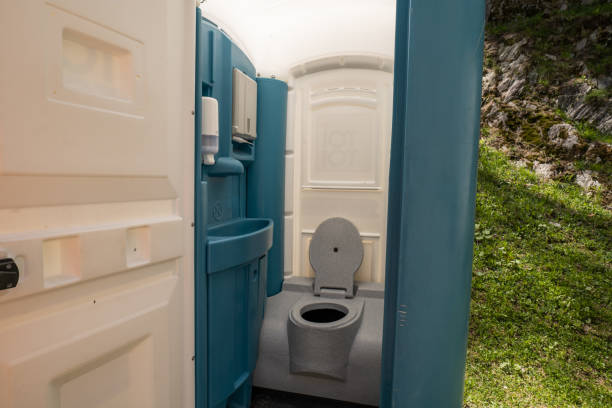 Portable Toilet Options We Offer in Hanover, OH